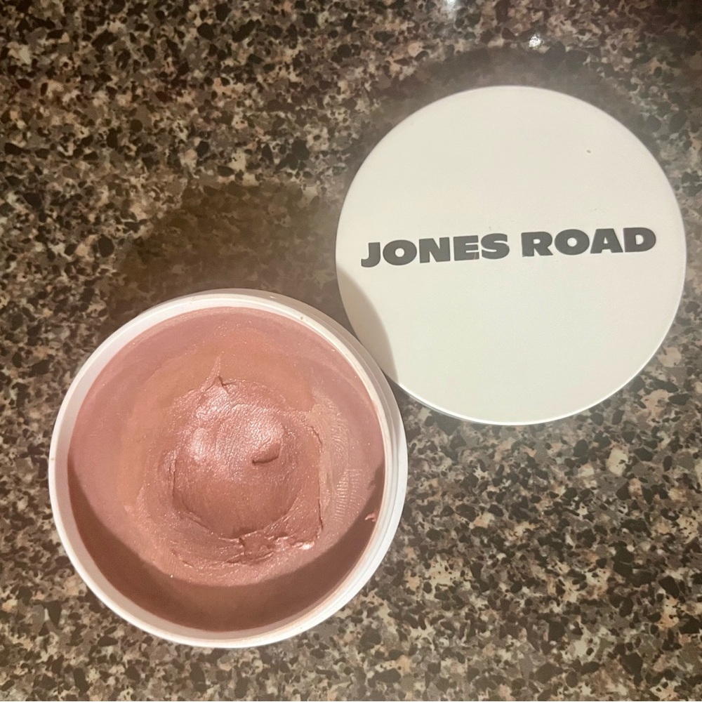 Jones Road Miracle Balm Dusty Rose